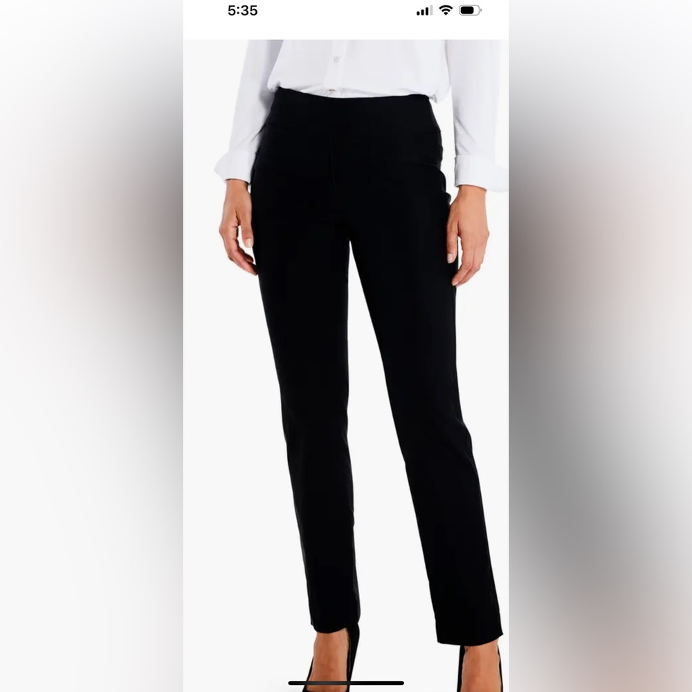 Nick‎ & Zoe Black Dress Pants, Stretchy, Pull On, No Zipper, No Pockets, size 8